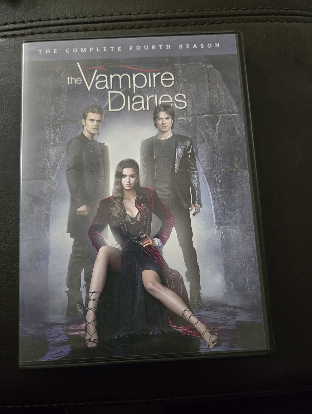 The Vampire Diaries - Complete Fourth Season DVD set